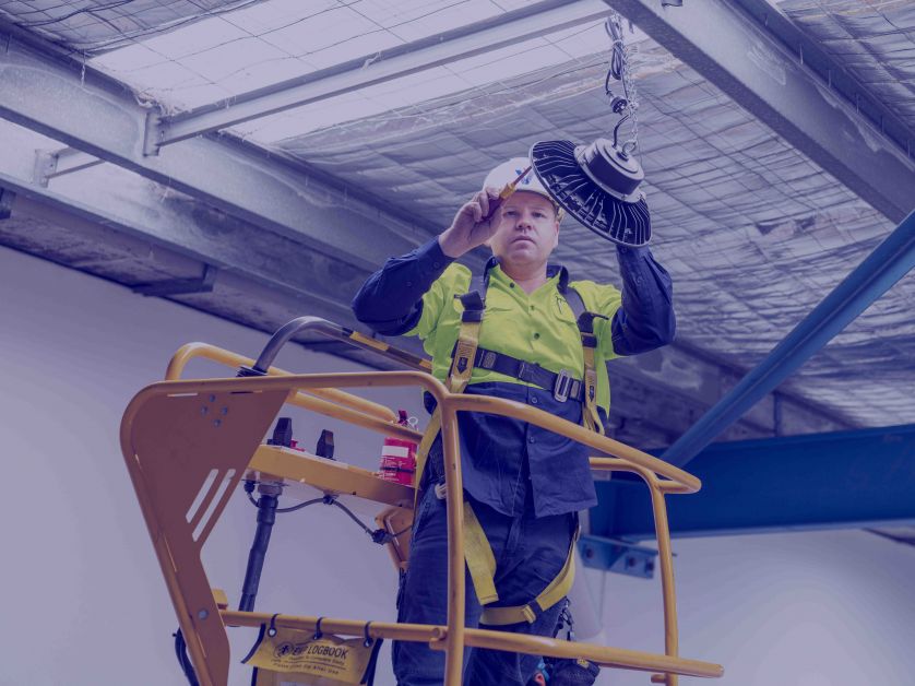 Level RT Overlay Electrician hi bay