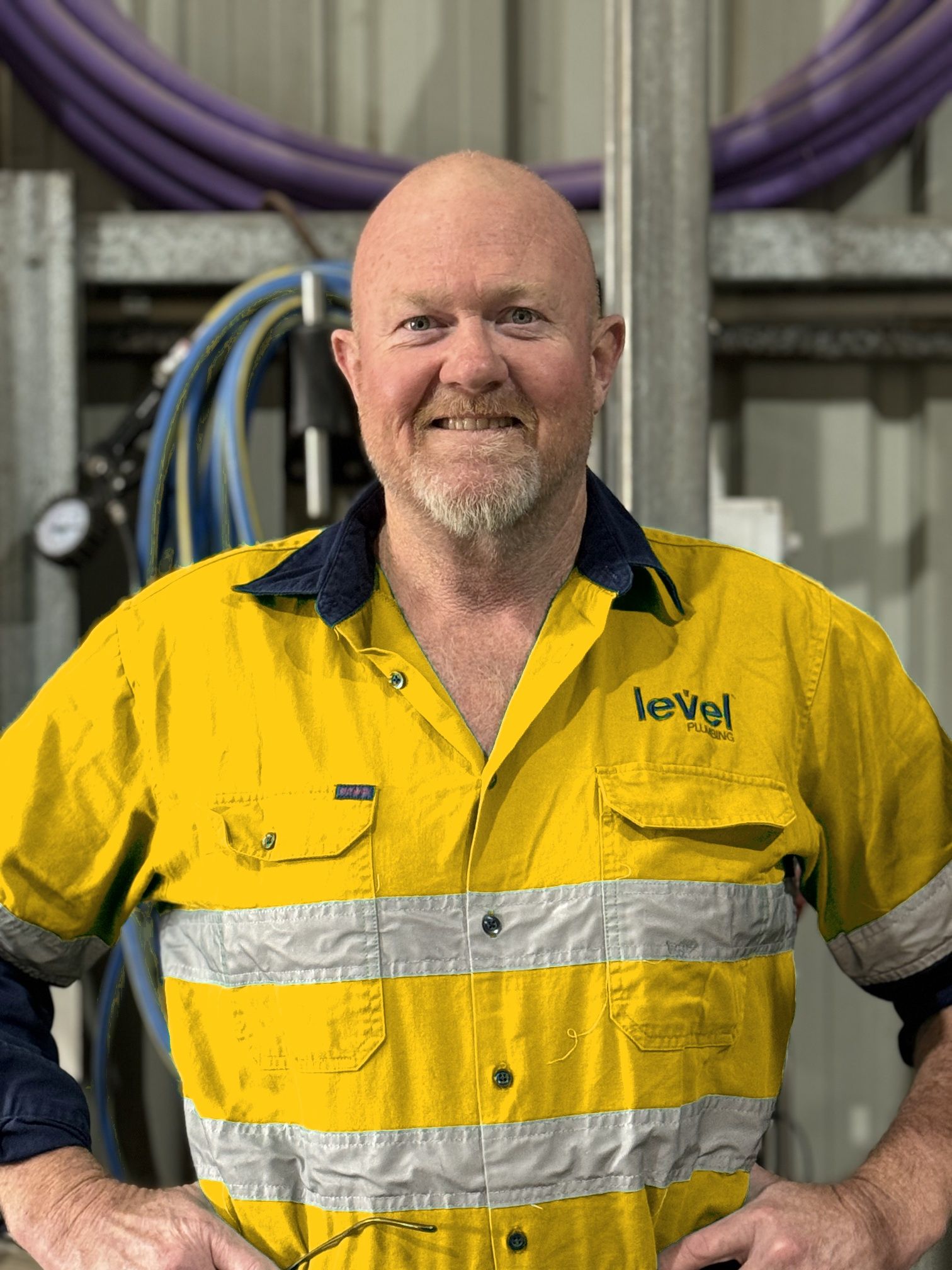 Inverell Plumber Simon Clarke yellow