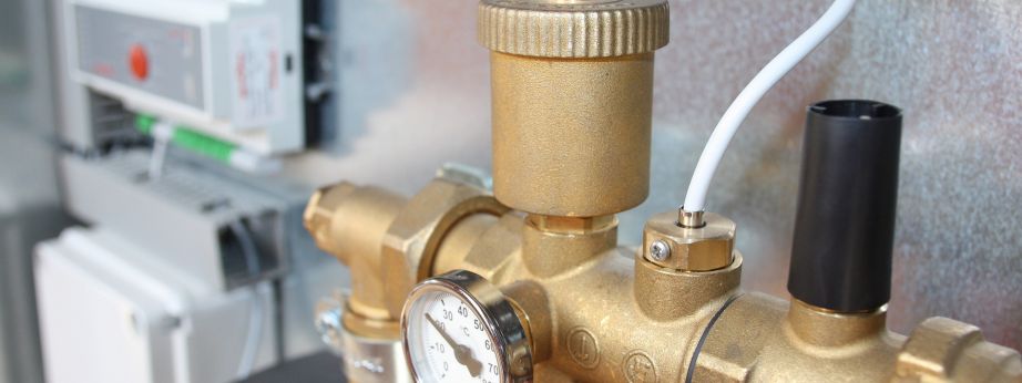 cost of hot water replacement