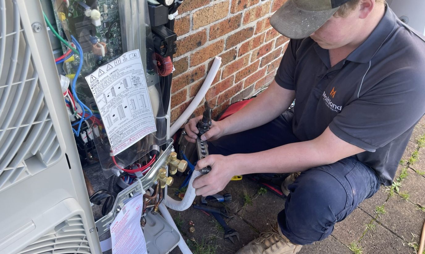 Air conditioning and electrical services Level Electrical + Air Maitland