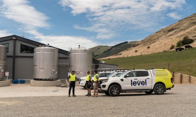 Level Electrical Ashburton team and vehicles at Wongan Hills dairy shed installation in Banks Peninsula