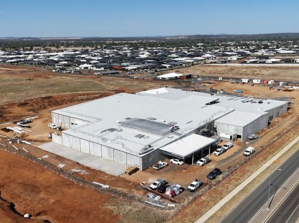 Aerial view showing completed 9,000 square metres of insulated roofing panels installed on the commercial retail building at The Village Southlakes in Dubbo.