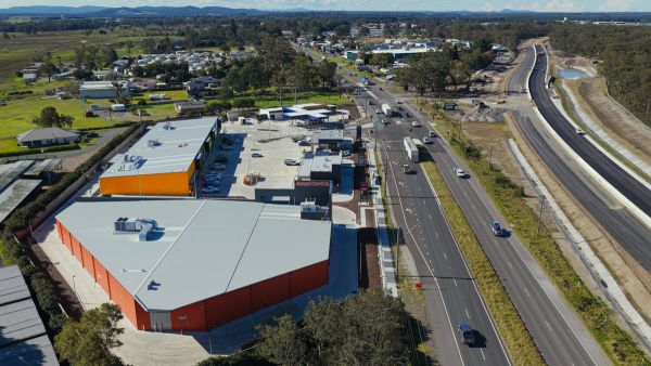 Aerial view of the new Heatherbrae Supa Centre, where Level Electrical Newcastle Central delivered the full electrical installation across multiple tenancies including Anaconda, Red Rooster, Zarraffa’s Coffee and Metro.
